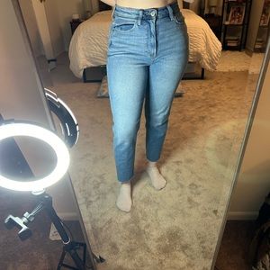 Hollister Ultra High Rise Mom Jean